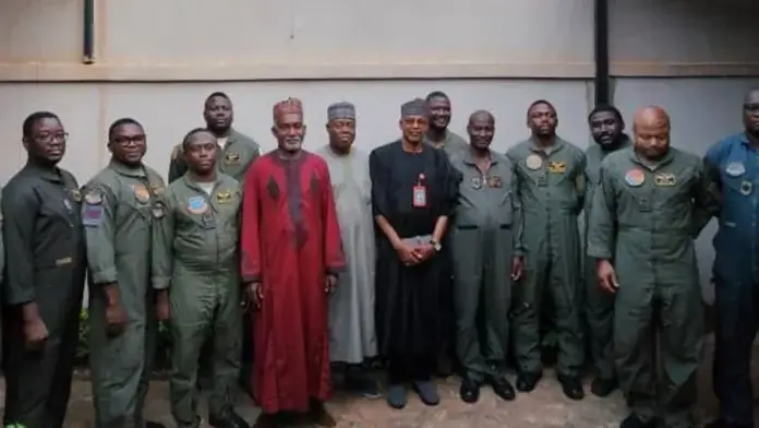 Nigeria Apologises Over Burkina Faso Military Flight That Saw 11 Servicemen Detained Nigeria Apologises Over Burkina Faso Military Flight That Saw 11 Servicemen Detained