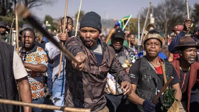 South Africa Deports Over 53,000 Foreign Nationals in Migration Drive South Africa Deports Over 53,000 Foreign Nationals in Migration Drive
